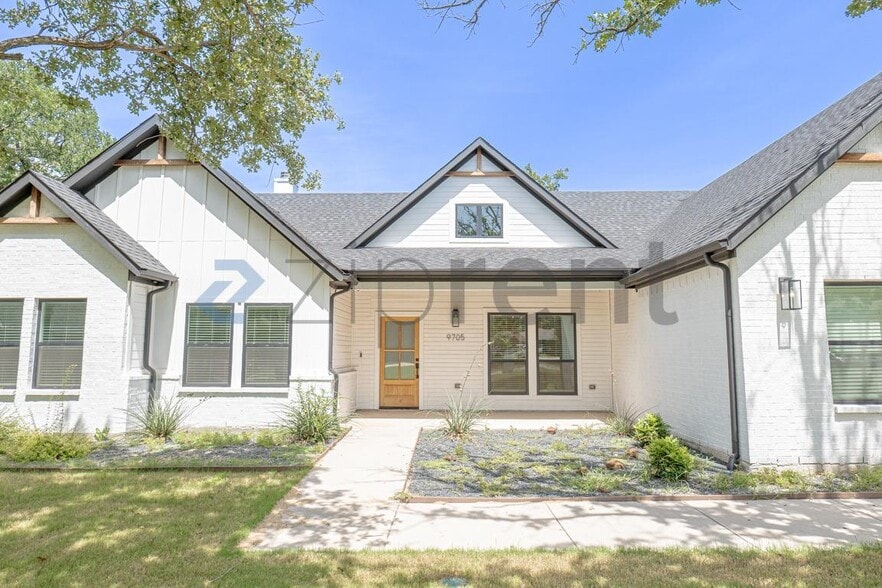 Building Photo - 9705 Lancelot Cir