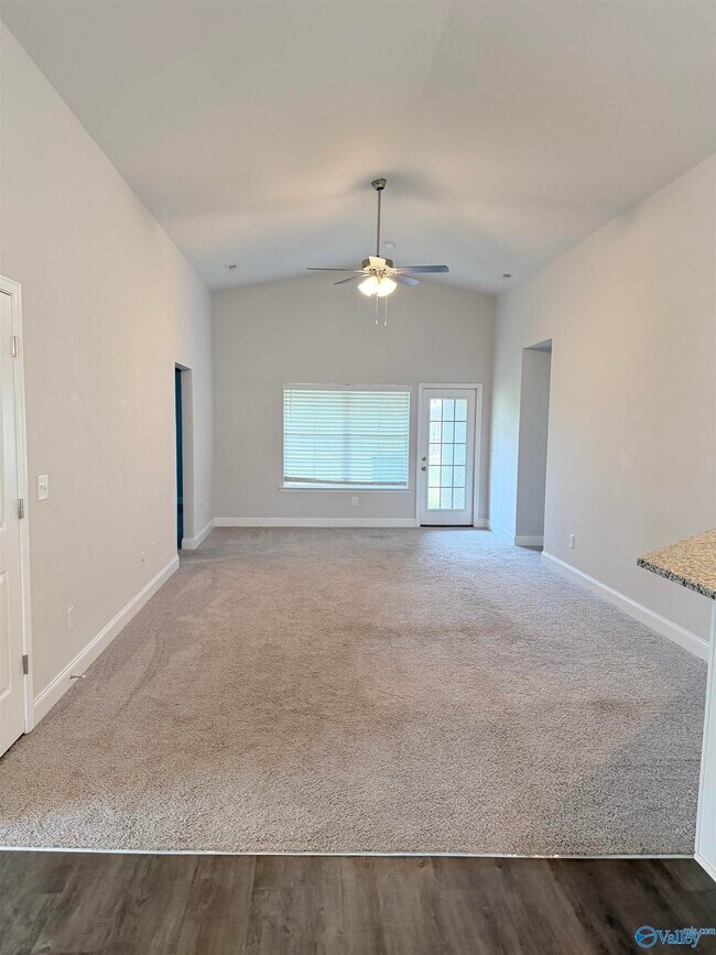 Building Photo - 214 Alonzo Toney Dr