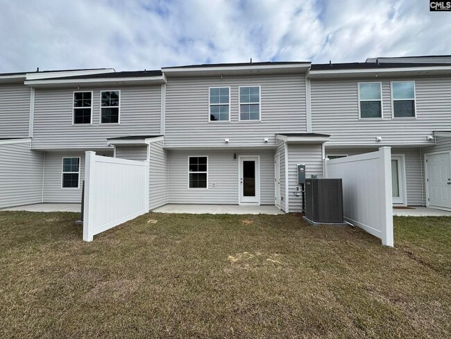 Building Photo - 157 Carr Ln