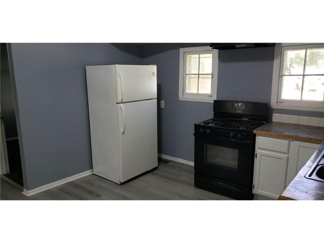 Primary Photo - 2815 N Colfax Ave