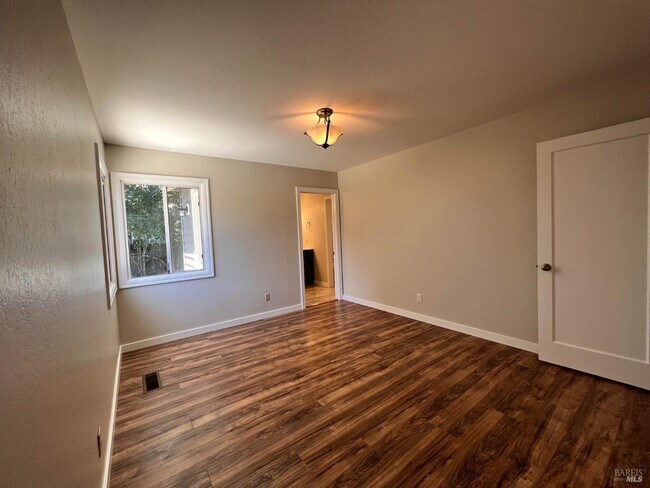 Building Photo - 2109 Montecito Ave