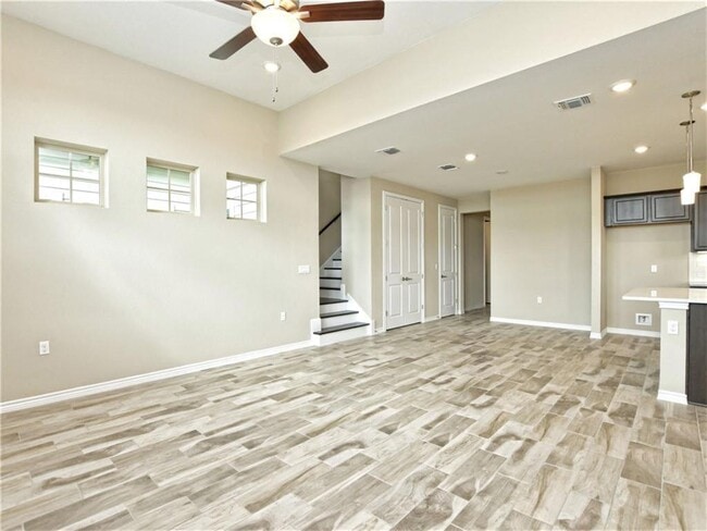 Building Photo - 109 Harborside Dr