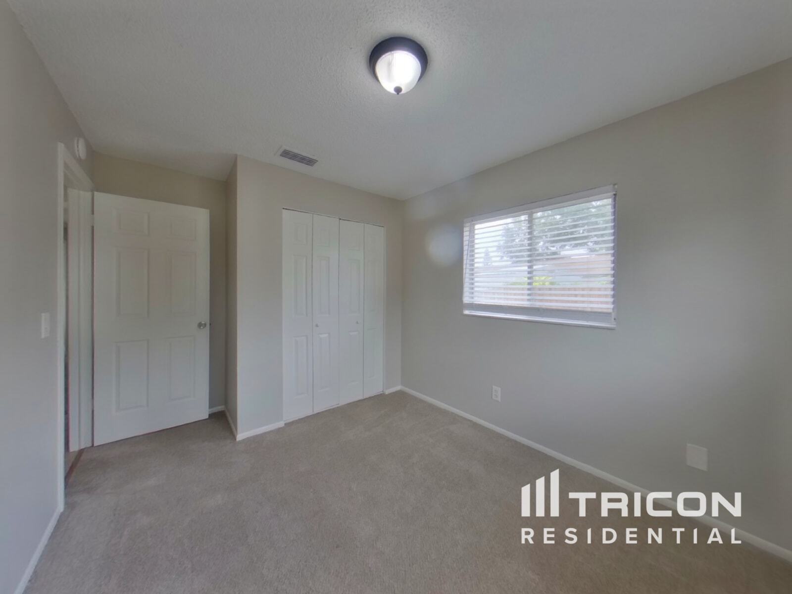 Building Photo - 2303 Silver Hill Ct