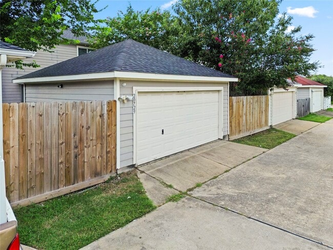 Building Photo - 20729 Patriot Park Ln