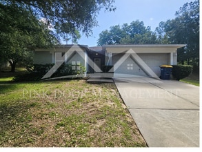 Building Photo - 921 Bristle Cone Ct