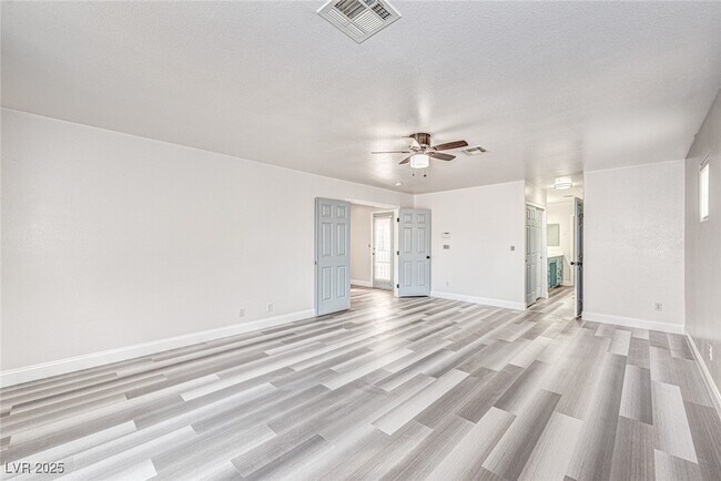 Building Photo - 3544 Tertulia Ave