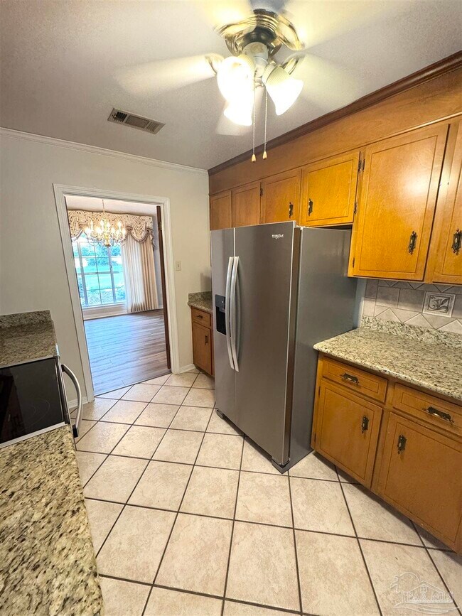 Building Photo - 6740 Bunker Hill Cir