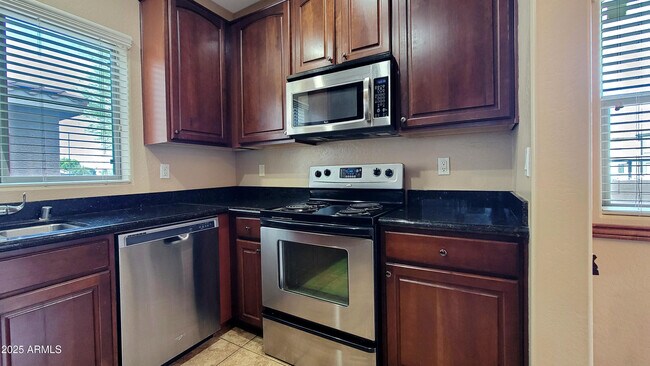 Building Photo - 2515 N 148th Dr