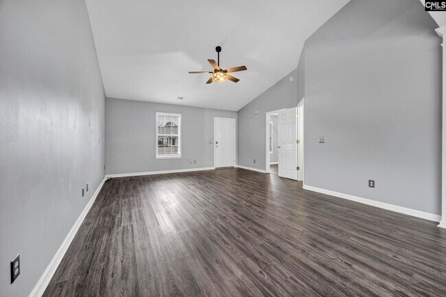 Building Photo - 120 W Horn Ct