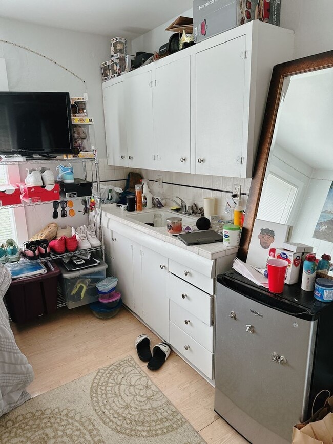 Building Photo - 821 Billy Frank Jr. St