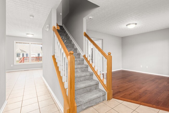 Building Photo - 4409 Leppert Rd