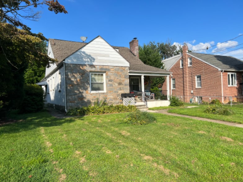 Building Photo - 226 Virginia Ave