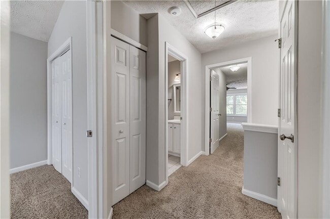 Building Photo - 3171 Avensong Village Cir