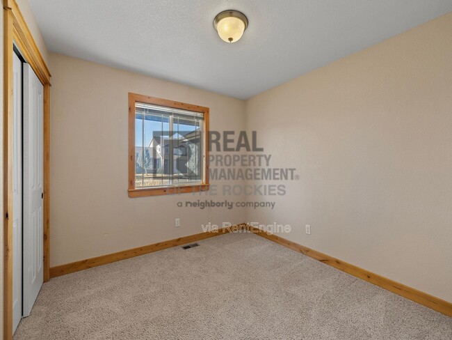 Building Photo - 8924 Smoke Signal Way