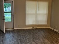 Building Photo - 3755 Chamberlain Ct
