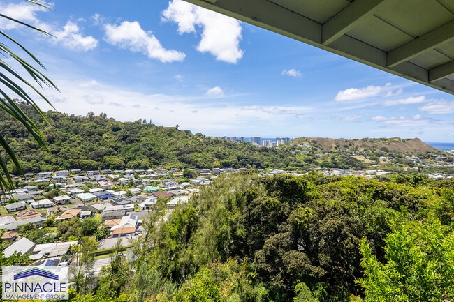 Building Photo - 2776 Laniloa Rd
