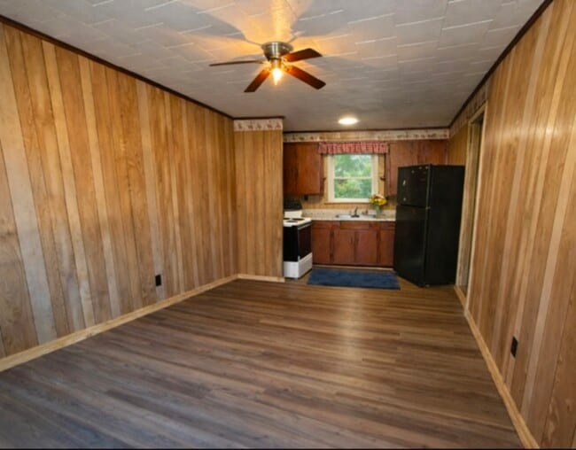 Building Photo - 89 Old Dyer Yorkville Rd