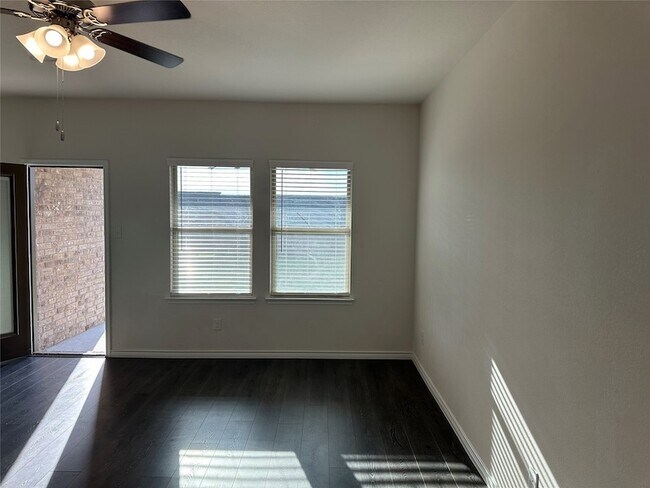 Building Photo - 5301 Austen Ave