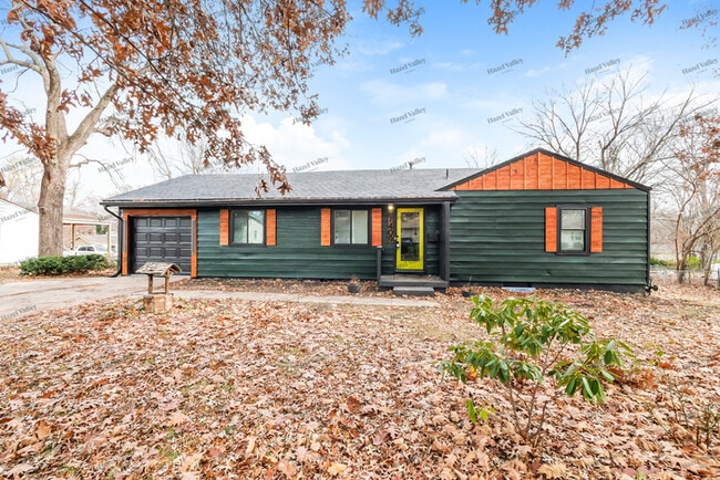 Primary Photo - 7409 Appleton Ave