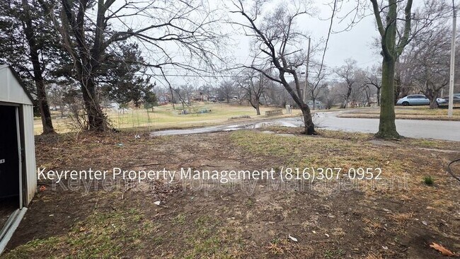 Building Photo - 5200 Olive St