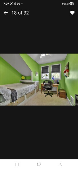 Building Photo - 186 Westfield Rd