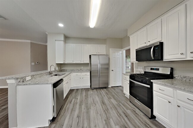 Building Photo - 20802 Meadow Belle Ct