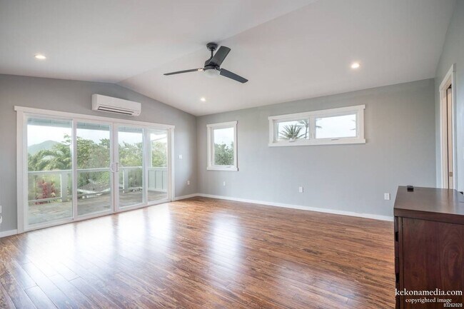Building Photo - Very Spacious by the Ocean 3BR/3BA/2CarGarage in Kaimalino