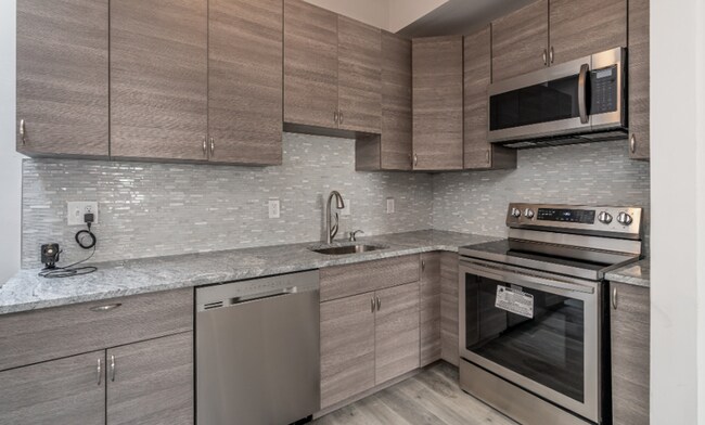 Building Photo - 4249 Leidy Ave