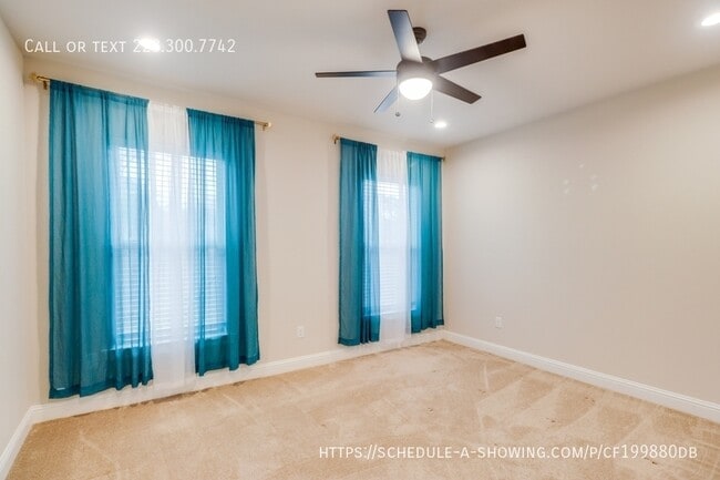 Building Photo - 856 Leeward Dr