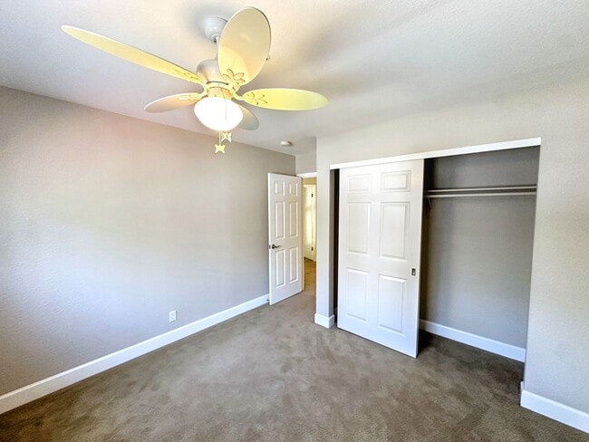Building Photo - Elegant & Spacious 3BD Home | Pool Access,...