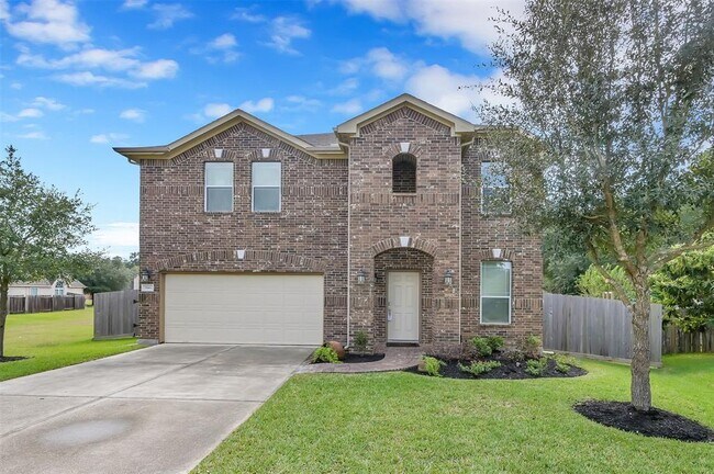 Building Photo - 946 Fife Dr