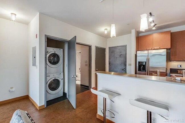 In unit Laundry - 1414 12th Ave