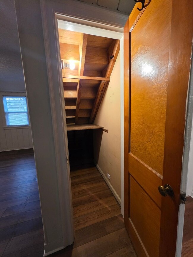 Building Photo - 116 Sixth Avenue