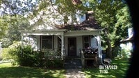 Building Photo - 805 Hazard Ave