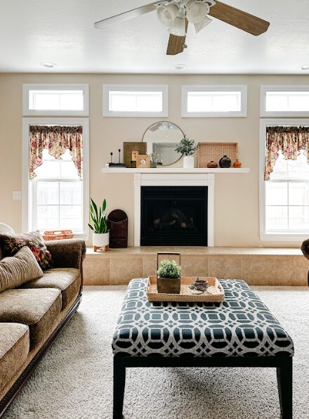 Living Area - Main Floor - 2148 Candlewood Ave