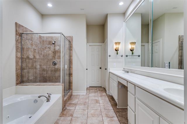 Building Photo - 2502 Worthington St