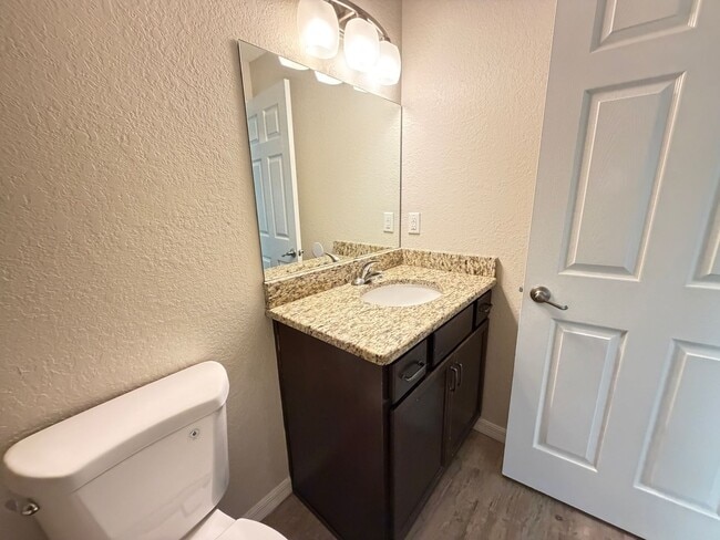 Building Photo - Awesome 3 BD/2BA Home in Beautiful Ocala!!!