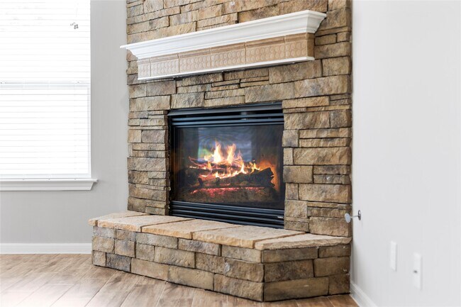 Building Photo - 521 Ironwood Forest Dr