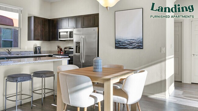 Building Photo - 3515 N Sabino Canyon Rd