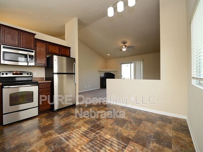 Building Photo - 7918 S 190th Ave