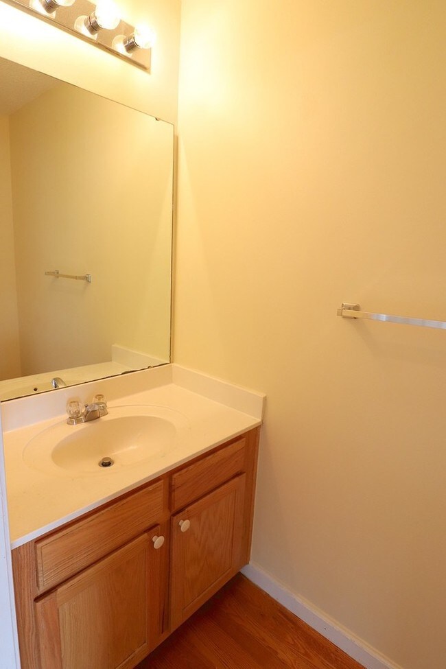 Building Photo - Weatherstone