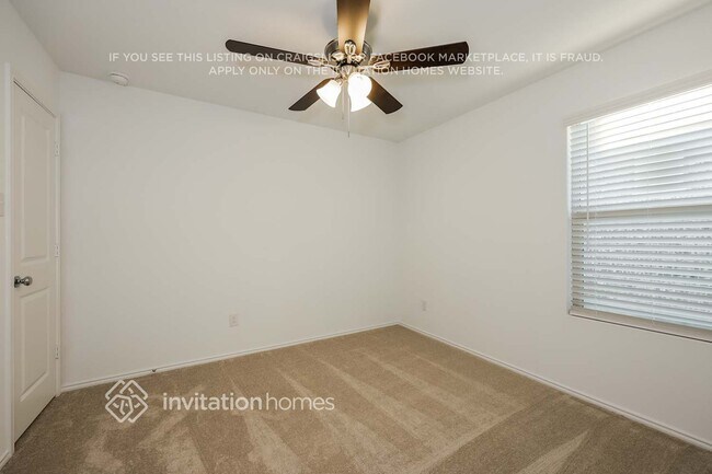 Building Photo - 2307 Ava Dr