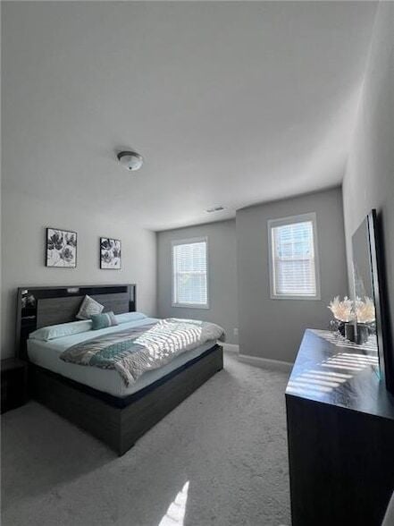 Building Photo - 2085 Manor Pointe Dr