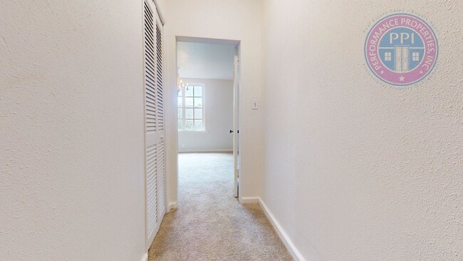 Building Photo - pal5781