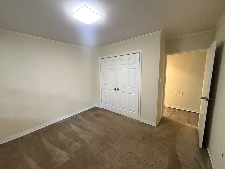 Building Photo - 100 Venita Dr