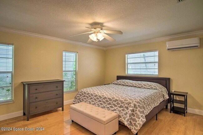 Building Photo - 1640 Coquina Dr