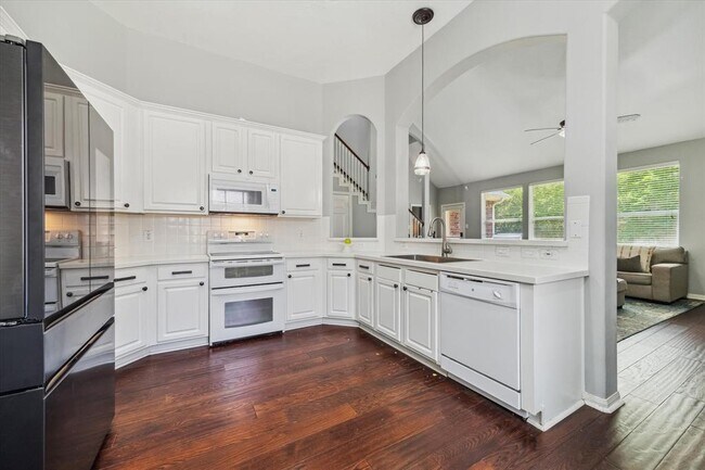 Building Photo - 20611 Carmine Oak Ct