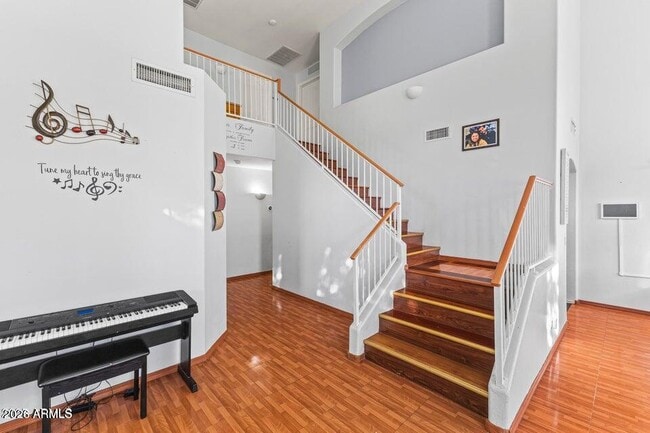 Building Photo - 1166 E Stottler Dr