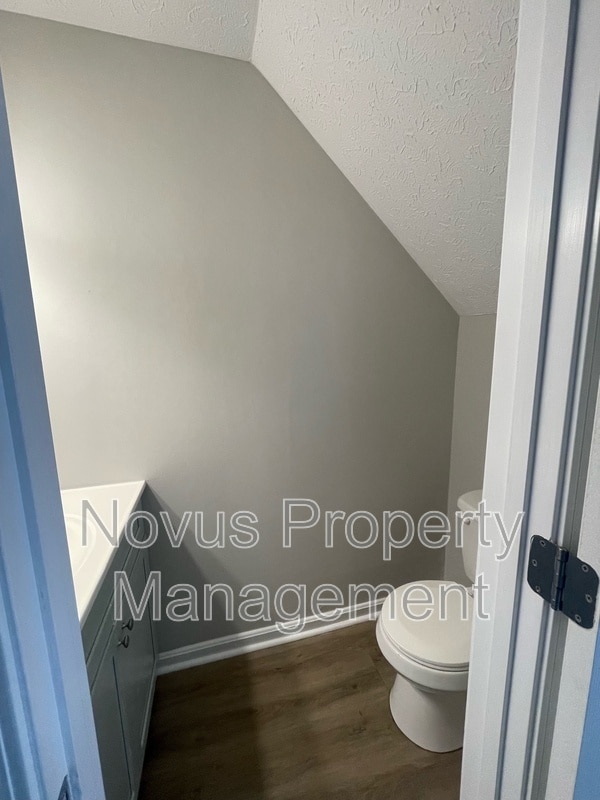 Building Photo - 749 South St