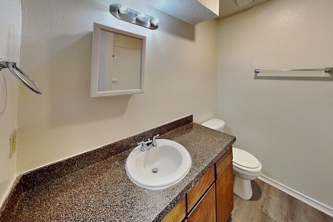 Building Photo - 3405 Republic Dr